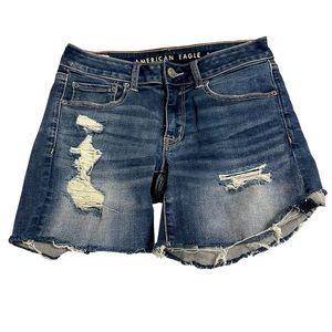 American Eagle Women’s Distressed Medium Wash Shorts Festival Summer Siz…